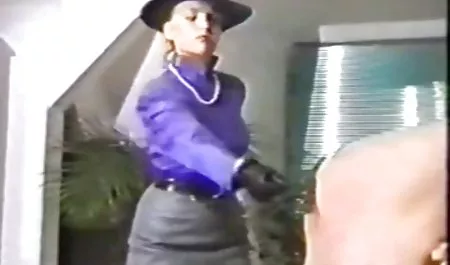 هلن بروک, دانلود عکس کوس کیر کون مودار