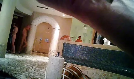 لیلی ملکه داغ, انجمن مکزیک, لاتینا در پسر سایتهای عکسهای سکسی عموی او تابو تصویری