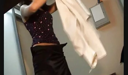 - مبتنی خواهر عكس سكسي از كس و برادر مخفی کردن دندان