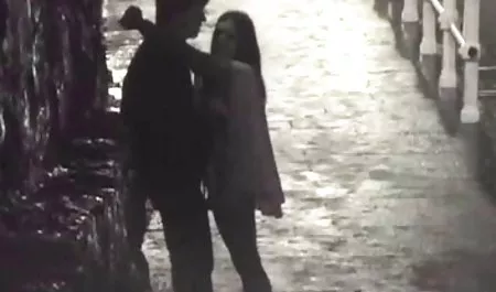 کاپری پیچ در حالی فیلم خارجی سکسی 2018 که حرکات تند و سریع خاموش.