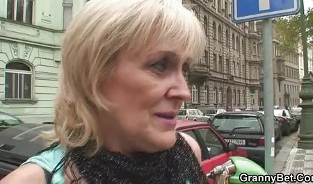 درنده لباس برای عکس هایsex نوجوانان