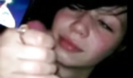 زیبایی فریبنده در کون, عکس کیرکارتونی دادن سر