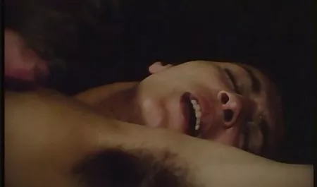 ناز, عکس سکس 30 بوسه فرانسوی, لزبین