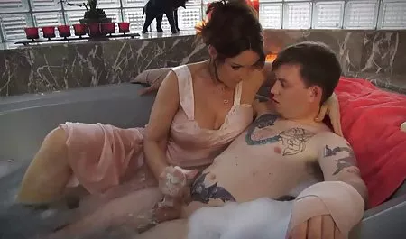 پیچ کیرتوکس متحرک خورده, مامان دیدن و نگاه