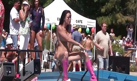 نوجوان عکسهای سکسی گلشیفته ریزه اندام با کیر بزرگ