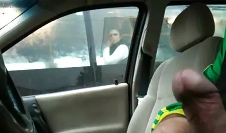 مرد در خانه نیست عکس خواهر سکسی